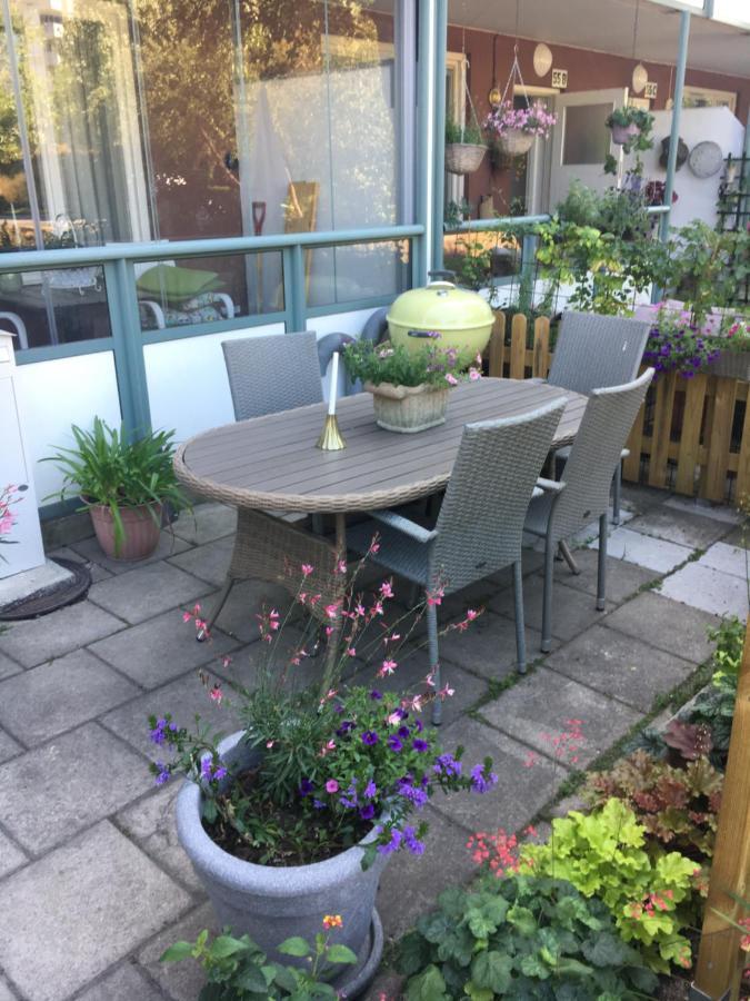 Farsta Bed And Breakfast Ville de Ville de Stockholm Extérieur photo